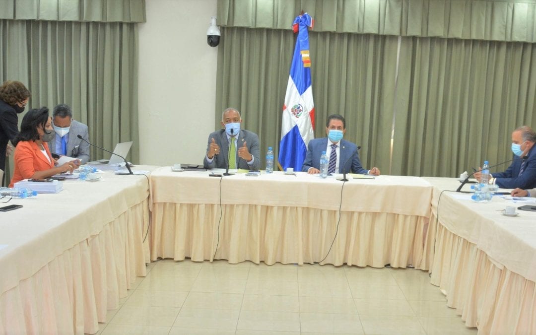 Comisión Bicameral de Presupuesto convoca equipo técnico para conocer desglose de adenda al Presupuesto 2021