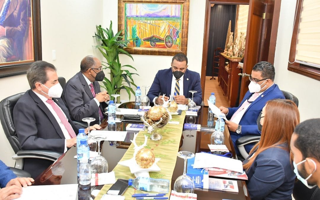 Comisión  de Dominicanos Residentes en el Exterior se reúne con presidente Comisión de Herencia Hispana en Canadá