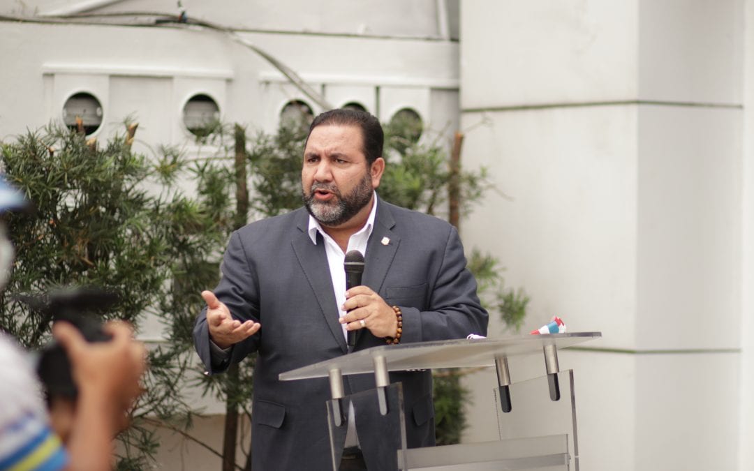 Senador Ramón Rogelio Genao inaugura Oficina Senatorial de La Vega