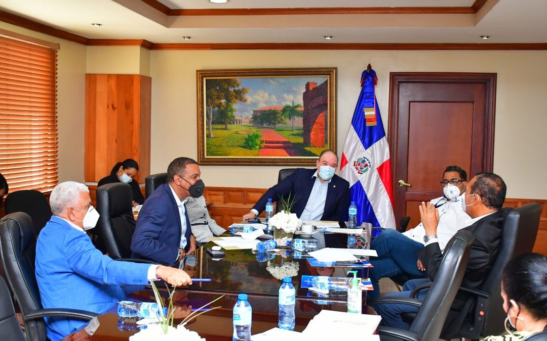 Comisión de Transporte y Telecomunicaciones del Senado analiza iniciativas pendientes