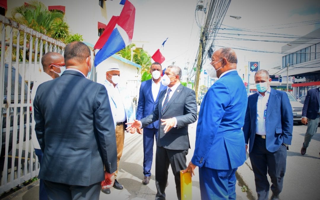 La Comisión de Cultura del Senado realiza descenso a la avenida Charles Summer para continuar estudio proyecto busca designar con el nombre de Rafael Corporán de los Santos a esa vía del DN