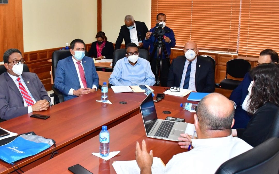 La Comisión Especial que estudia el Proyecto de Ley que crea el Ministerio de la Vivienda se reúne con representantes de entidades de ese sector para conocer sus opiniones sobre la iniciativa