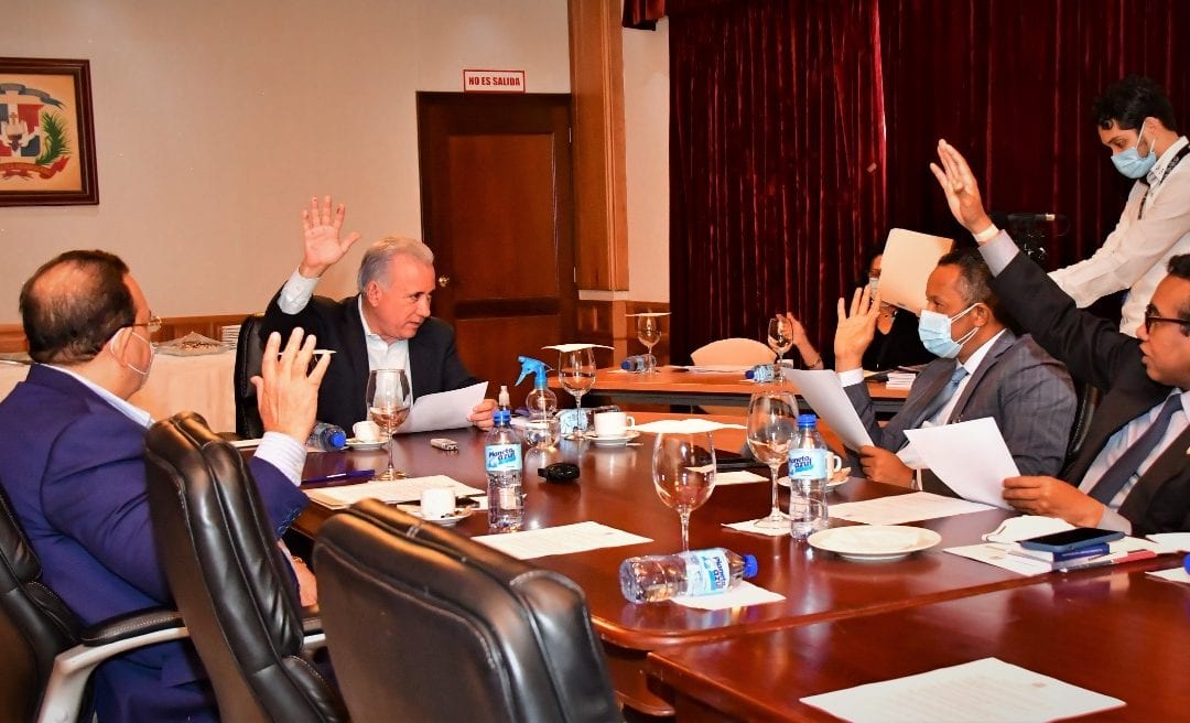 Comisión Permanente de Justicia y Derechos Humanos del Senado de la República analiza iniciativas pendientes