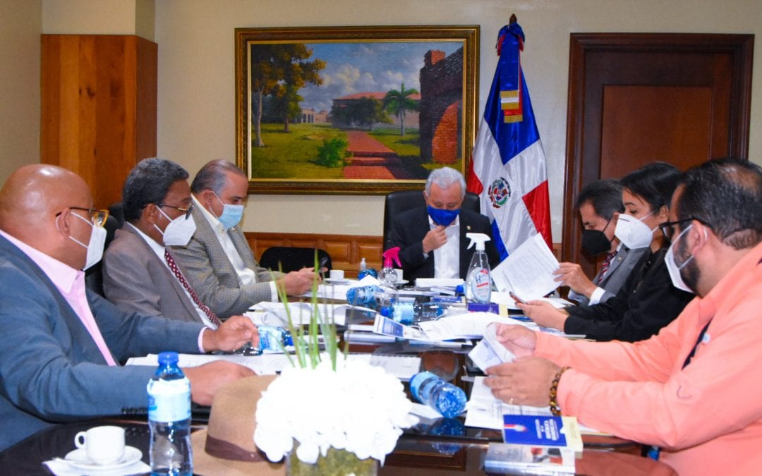 Entrevistarán a los aspirantes a miembros de la Cámara de Cuentas la semana próxima