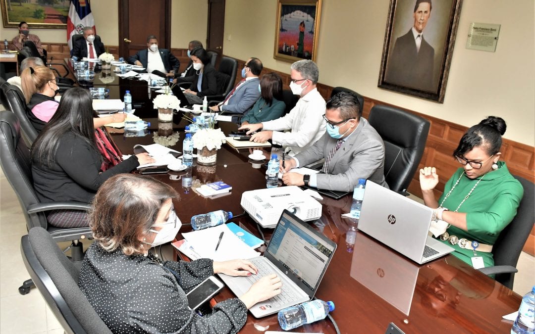 Senadores avanzan estudio del proyecto de suministro, expendio y consumo de bebidas alcohólicas