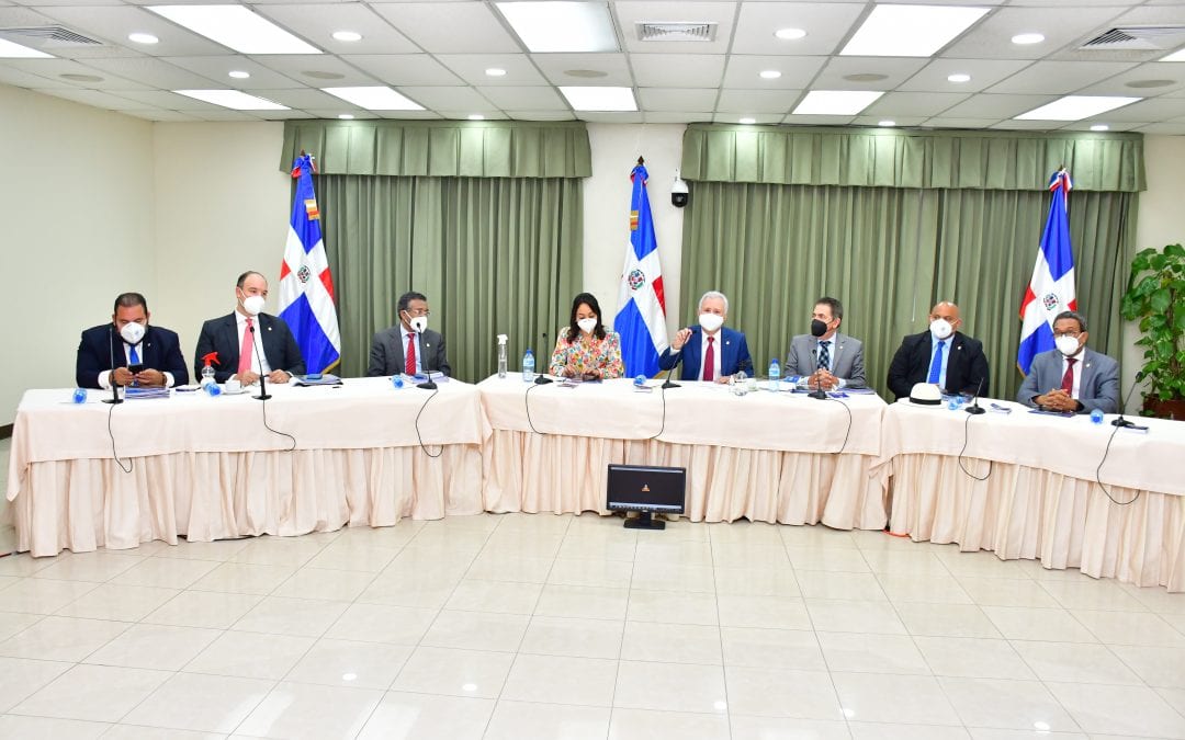 Comisión Especial concluye  proceso de entrevistas a aspirantes a miembros Cámara de Cuentas