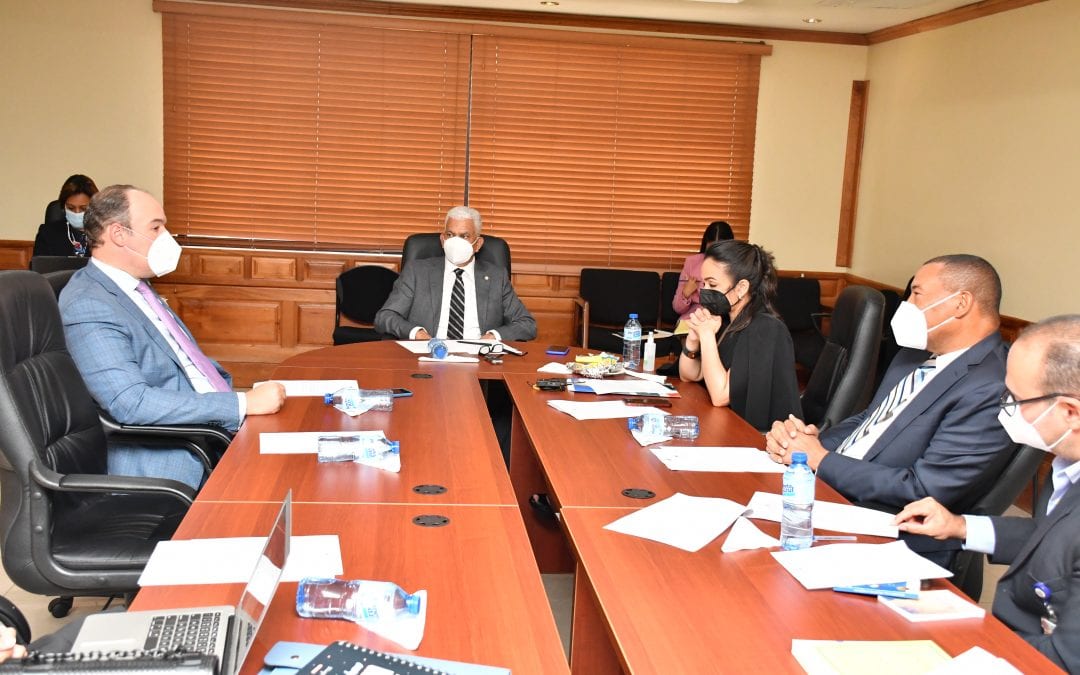 Favorecen electrificar el batey Amistades