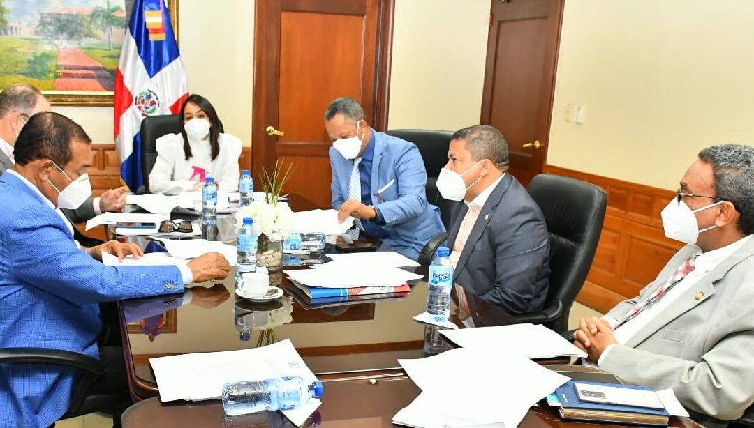 Estudian proyecto de ley que crea el Banco de Fomento al Desarrollo Fronterizo (BFDF)