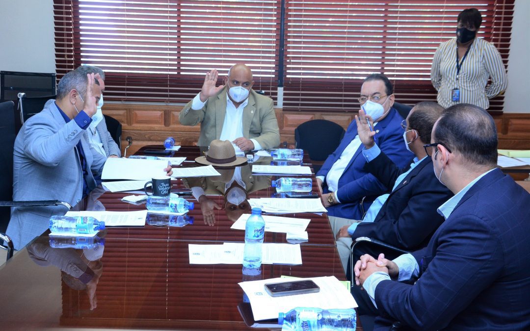 Comisión de Deportes del Senado favorece que administración del Club Los Trinitarios pase a la alcaldía SDE