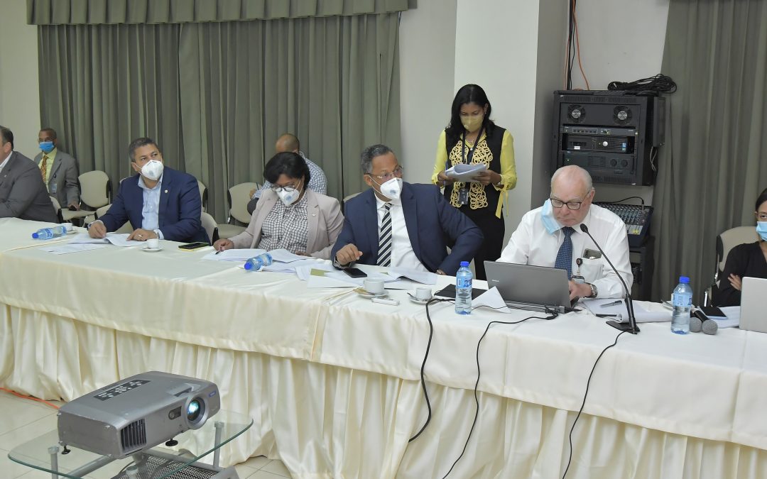 Continúan estudio del proyecto de Ley de Aduanas