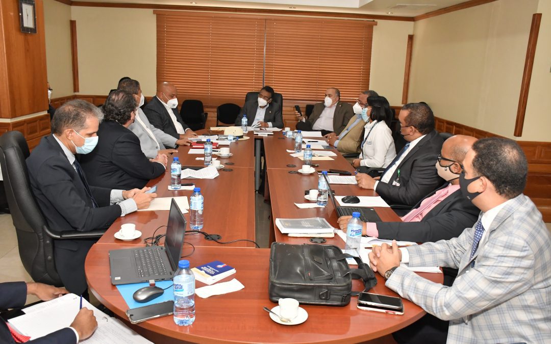 Instituciones públicas opinan sobre el proyecto de Ley de movilidad eléctrica