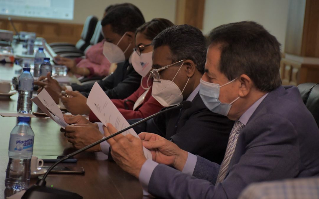 Comisión Bicameral continúa estudio del Proyecto de Ley de Simplificación de Trámites