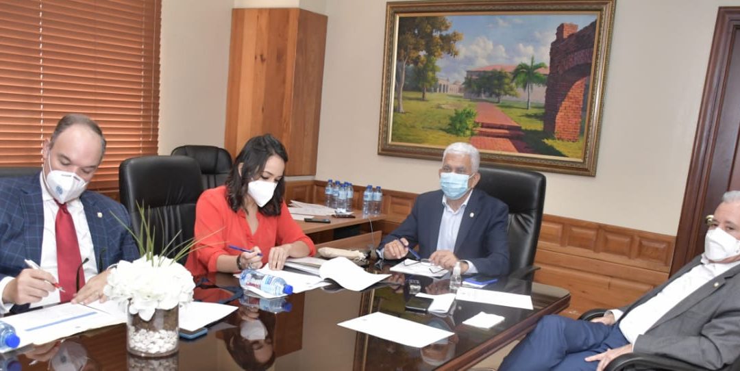 Comisión de Asuntos Energéticos estudia el proyecto de eficiencia energética