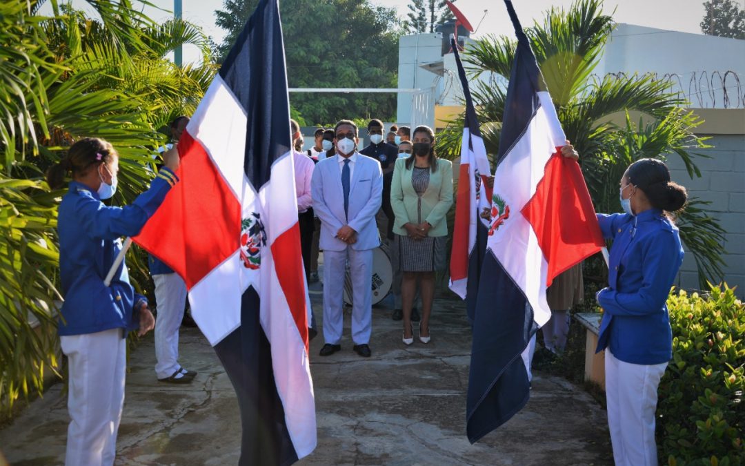 El Senado celebra acto cívico-cultural en el politécnico Inmaculada Concepción, de San Pedro de Macorís