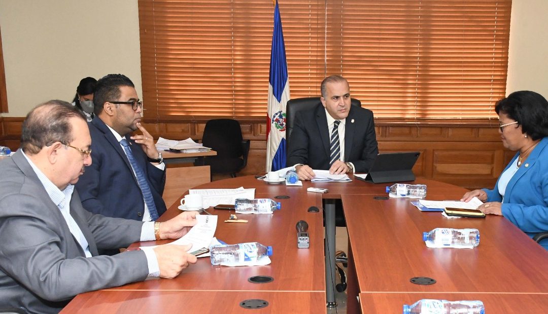 La Comisión de Industria del Senado inicia estudio de proyecto de Ley sobre hidrocarburos