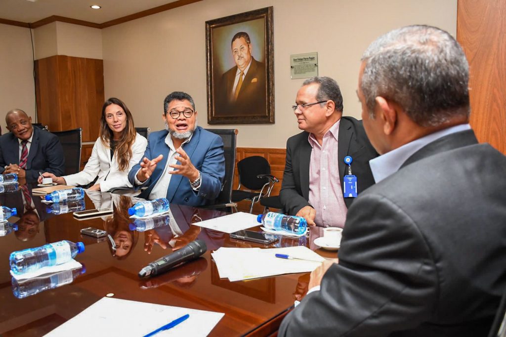 Comisión de Cultura del Senado conversa sobre gestión patrimonial con expertos franceses 4 ae641b03 5a29 4ef5 9d46 039669f57423