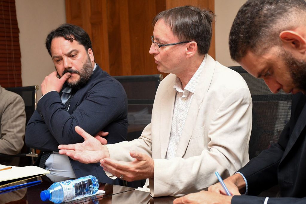 Comisión de Cultura del Senado conversa sobre gestión patrimonial con expertos franceses 5 d9c3cb77 ea18 4630 a621 9aa40853e79d