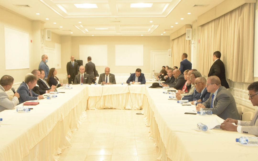 Comisión del Senado ausculta a ministro de trabajo y superintendente de pensiones sobre reducción de capital en cuentas de las AFP