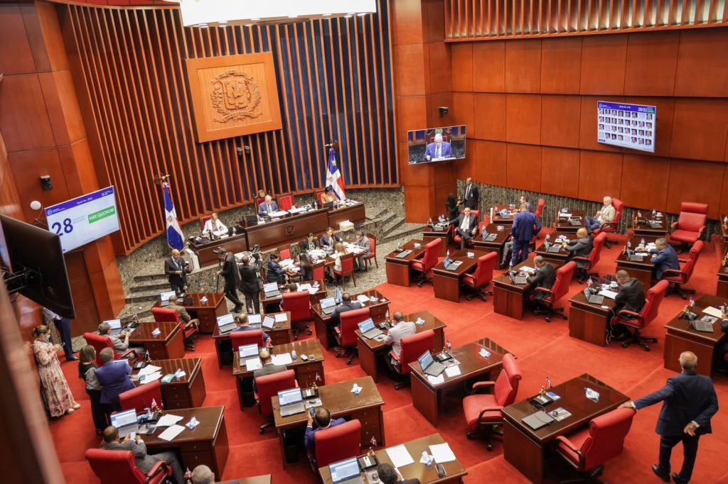 Senado de la Republica implementa Sistema de Voto Automatizado para las sesiones del Pleno2