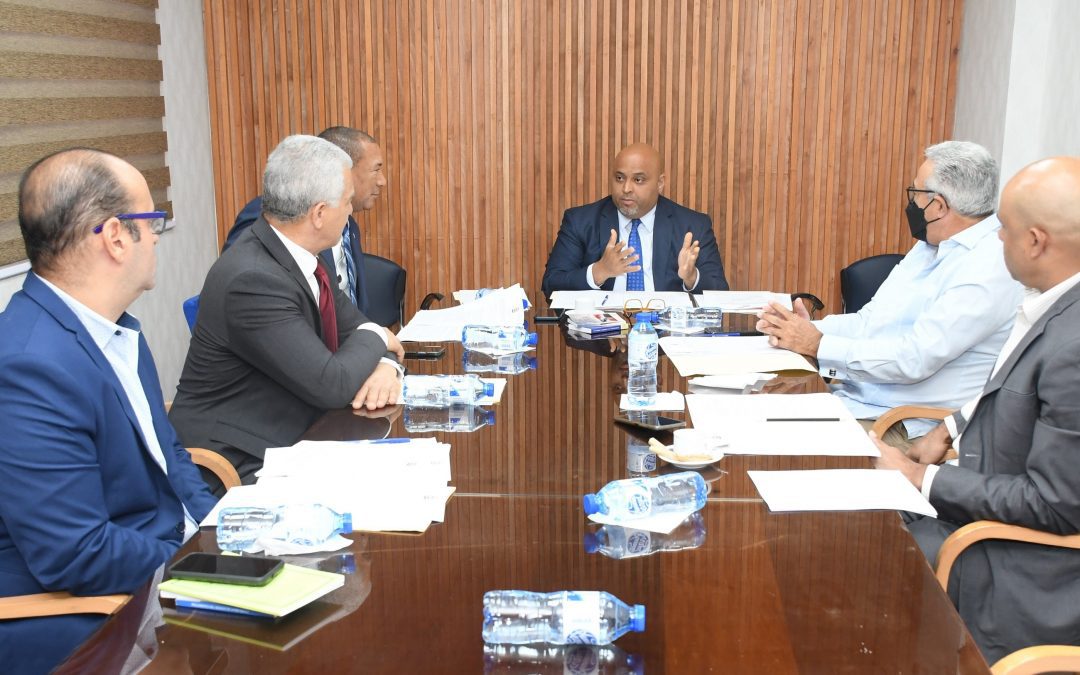 Comisión de Senadores y el presidente Pabellón de la Fama del Deporte dialogan sobre  proyecto que busca gratificación económicamente para atletas destacados