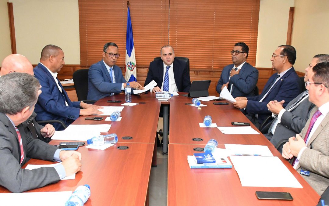 Senadores avanzan estudio proyecto de modificación a la Ley de Proconsumidor