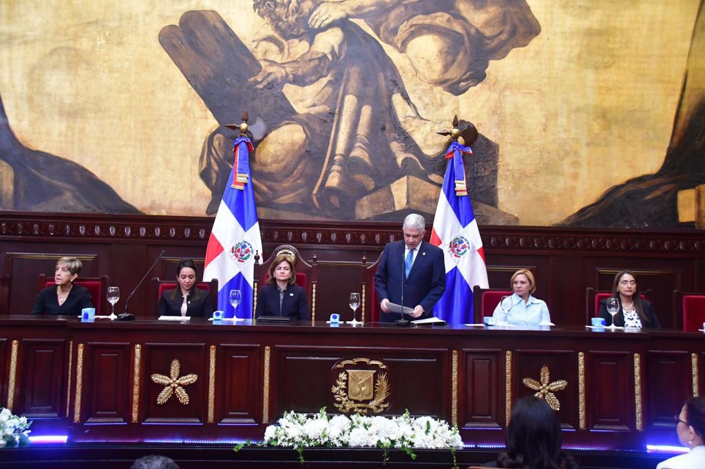 voto de la mujer en Republica Dominicana