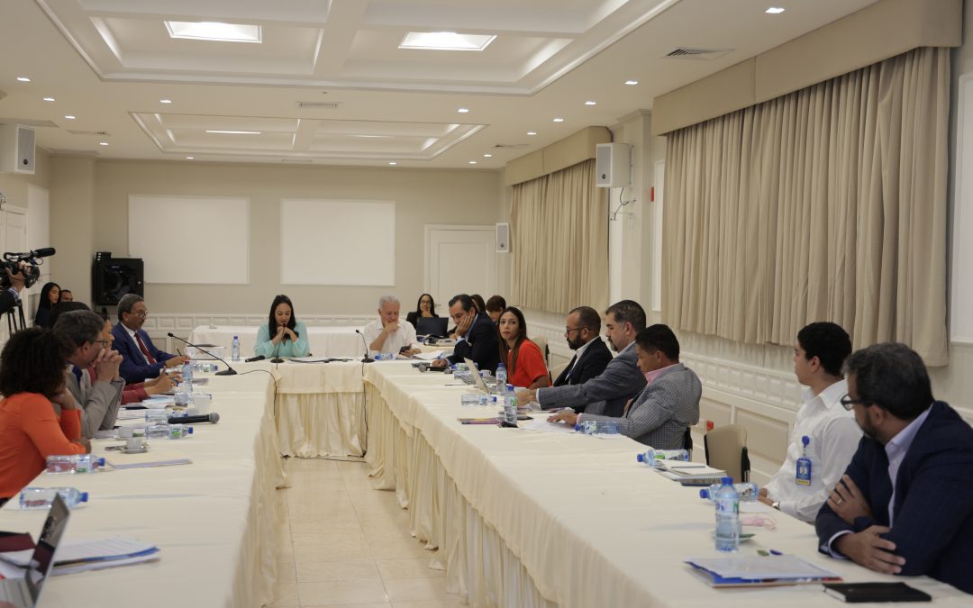 Comisión Bicameral estudia Proyecto de Ley de Uso de Suelo escucha opinión de comisión del Ministerio de Economía