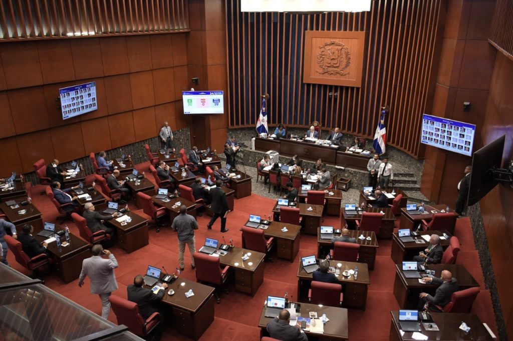 El Senado incorpora a su pagina web mas de 30 mil documentos historicos2