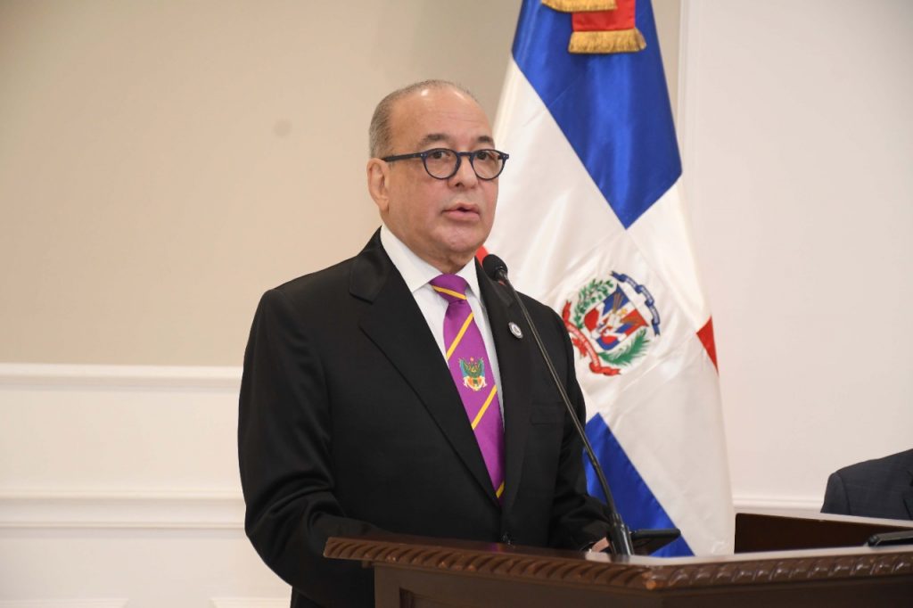 El Senado reconoce al Supremo Consejo del Grado 33 de la Republica Dominicana4