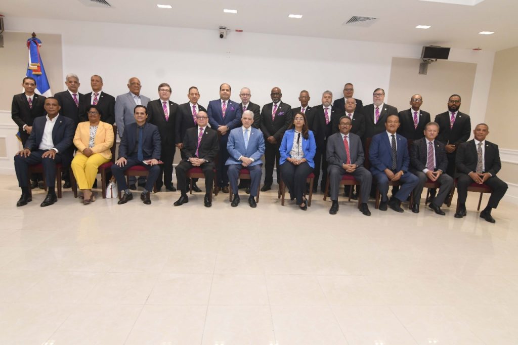 El Senado reconoce al Supremo Consejo del Grado 33 de la Republica Dominicana5 1
