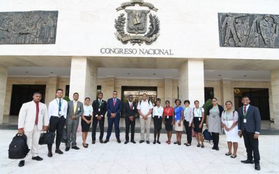 El Senado abrió sus puertas para estudiantes de la Universidad Adventista Dominicana, de Monseñor Nouel