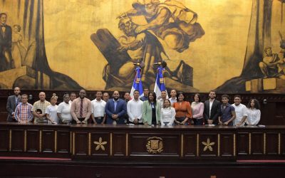 El Senado de la República abre sus puertas a integrantes de Un Viaje por mi Patria, de San Francisco de Macorís