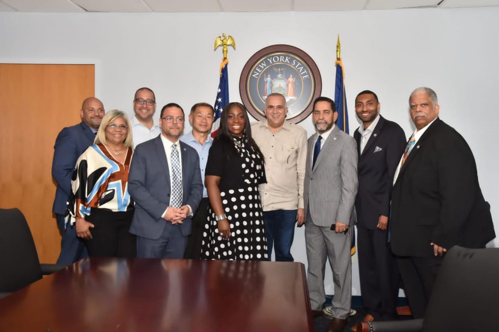 Senador Alexis Victoria se reúne con Senadores del Estado de New York