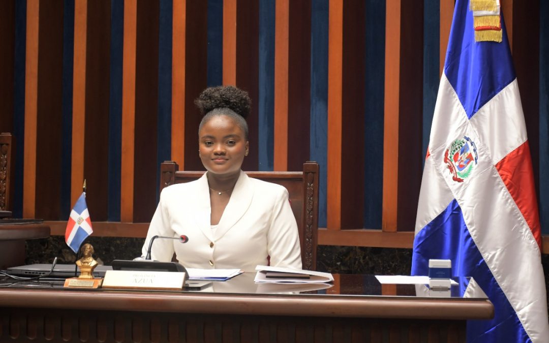 Historial de Noticias 6 Ganadores del Premio a la Excelencia Juvenil Sancristobalense visitan el Senado de la República