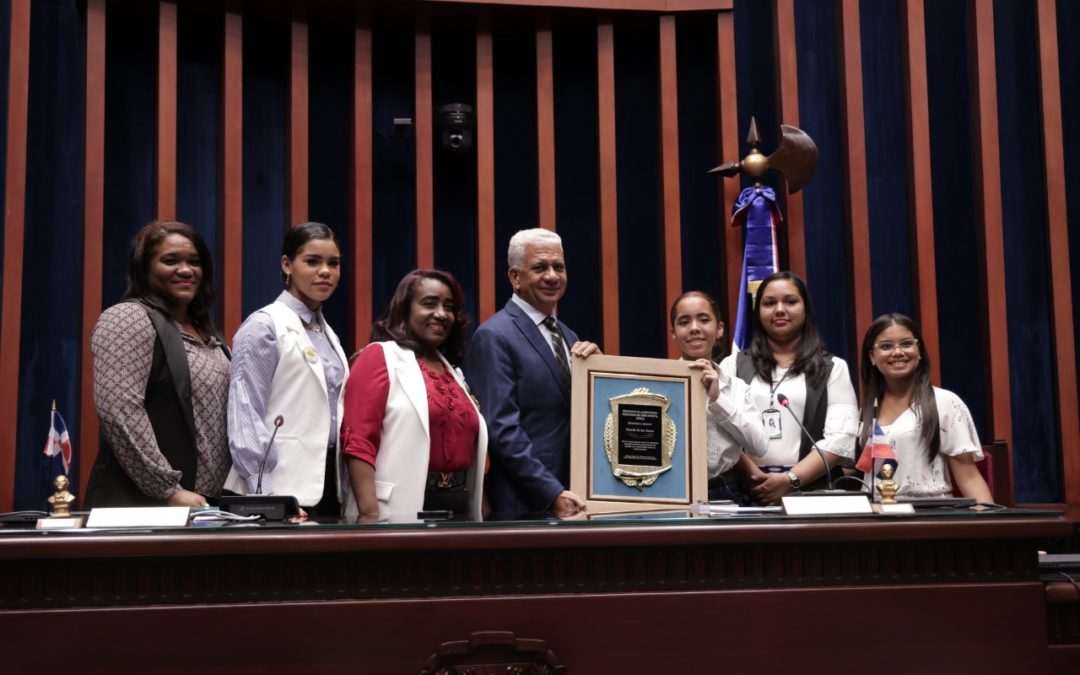 Historial de Noticias 6 El Senado recibe estudiantes de la Universidad Tecnológica del Cibao Oriental (UTECO)