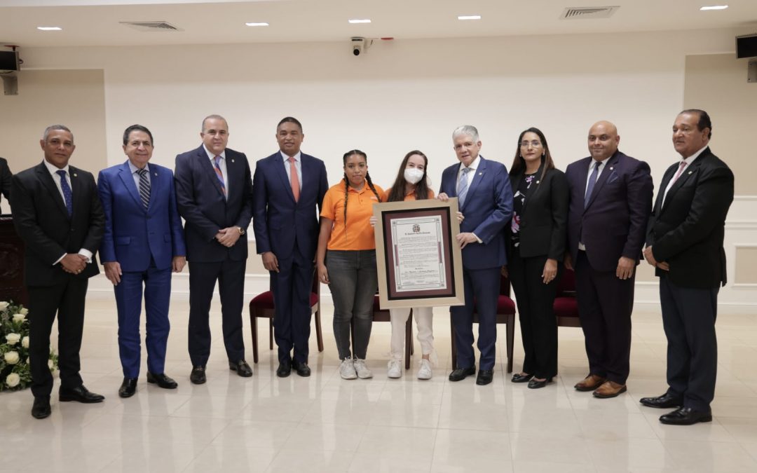Historial de Noticias 13 Senado reconoce labor solidaria de la Fundación Jompéame