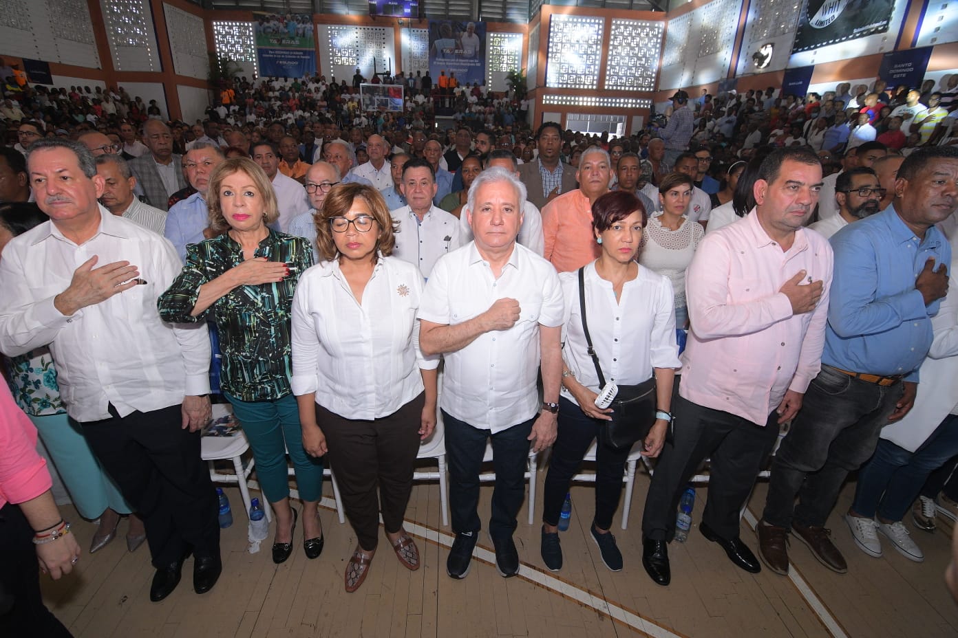 Senador Antonio Taveras Guzman presenta sus memorias en su segundo ano de gestion 5
