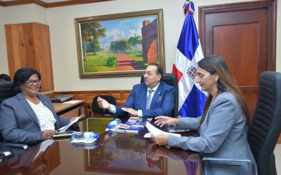Senadores favorecen municipio de Neyba sea declarada capital dominicana de la uva