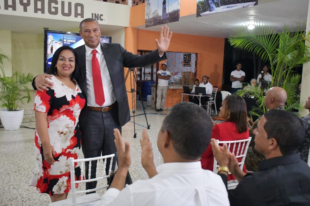 El senador Santiago Jose Zorrilla rinde cuentas de su gestion 3