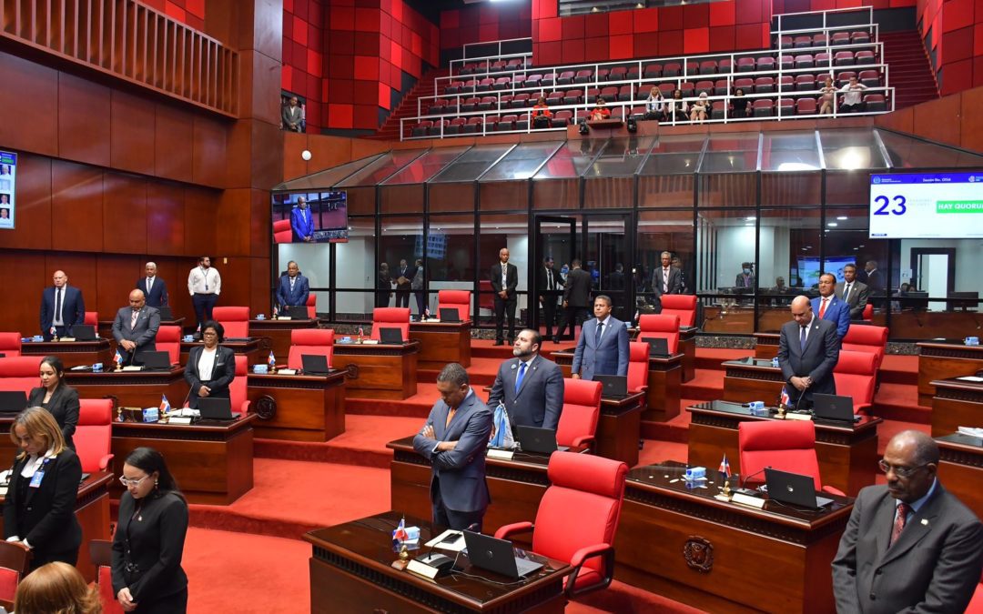 Historial de Noticias 12 Senado aprueba en primera lectura el Código Penal