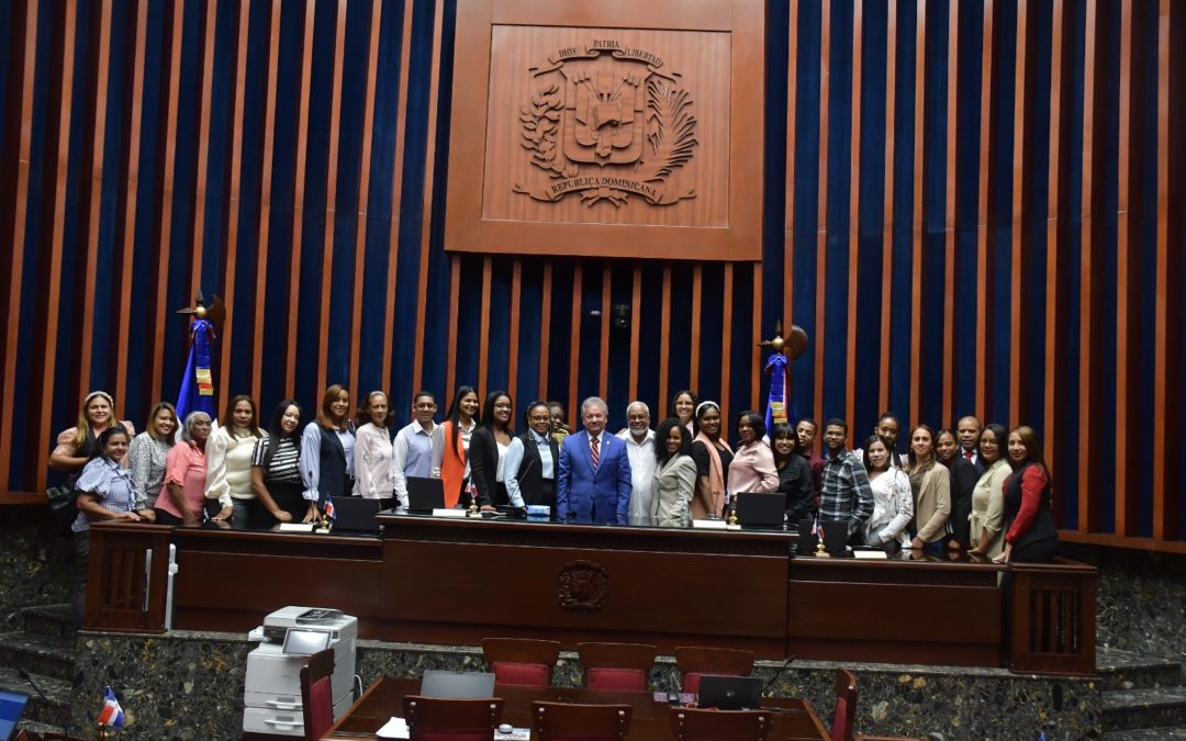 Historial de Noticias 13 El Senado de la República recibe a educadores de la provincia La Altagracia