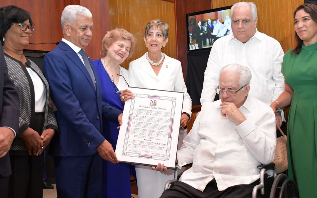 Historial de Noticias 4 Senado reconoce a personalidades destacadas de Puerto Plata