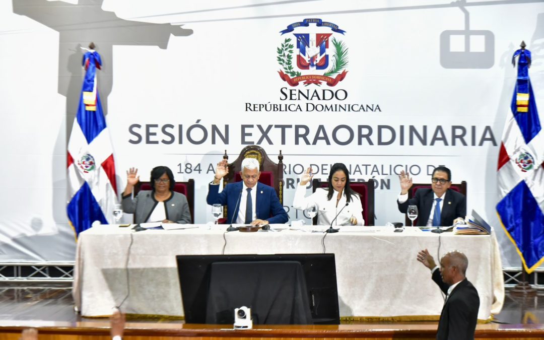 Senado sesiona de manera extraordinaria en Puerto Plata