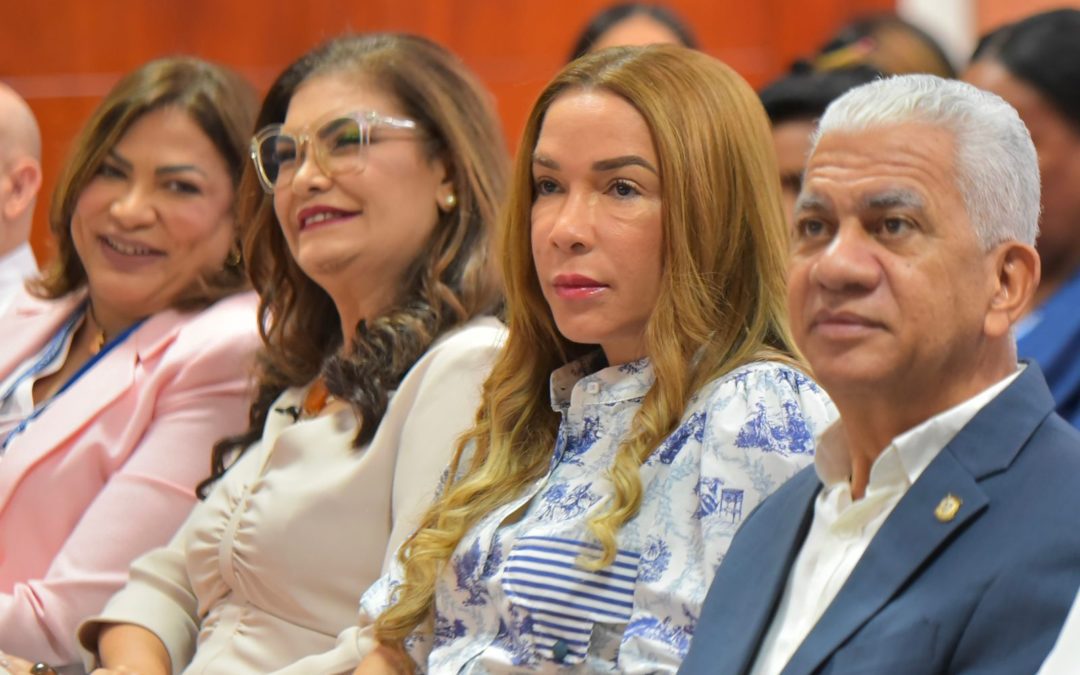 Historial de Noticias 12 Senado concluye jornada sobre prevención cáncer de mama con charla “Menopausia y Osteoporosis”