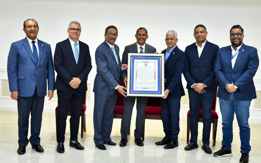 Historial de Noticias 9 Senado reconoce a Fernando Tatis por su destacada trayectoria en el béisbol nacional y las Grandes Ligas