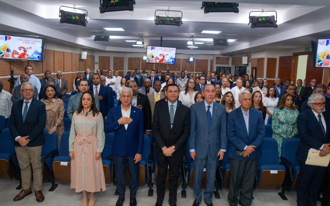 Historial de Noticias 8 Presidente del Senado afirma corrupción administrativa debe erradicarse porque frena desarrollo de los pueblos