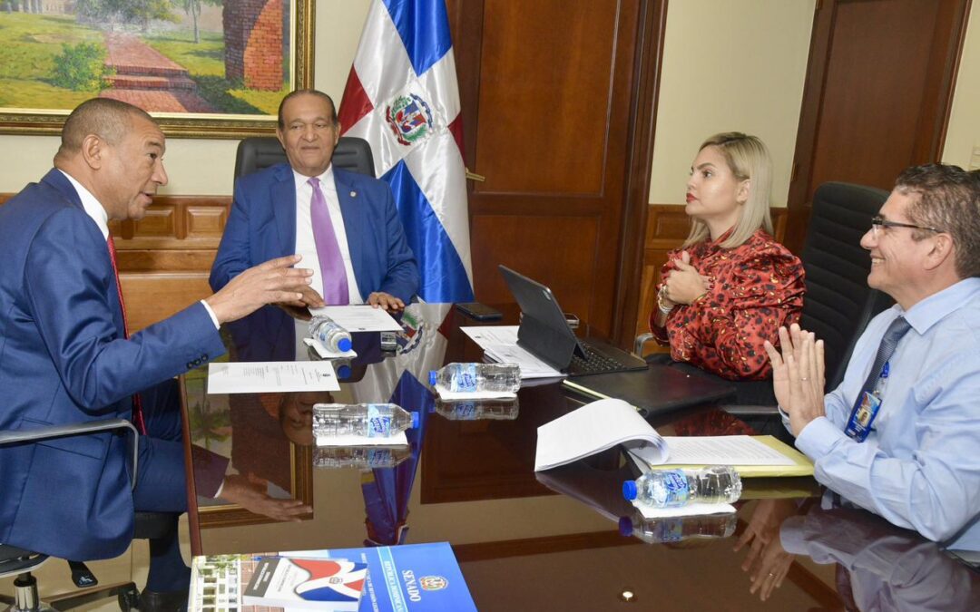 Comisión de Medio Ambiente del Senado analiza proyecto crea el Instituto Dominicano de Meteorología (Indomet)