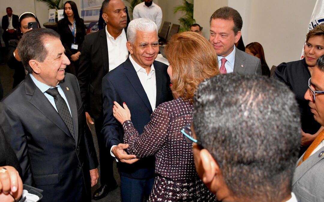 Senador Ricardo de los Santos favorece llamado a diálogo sobre ley que crea DNI