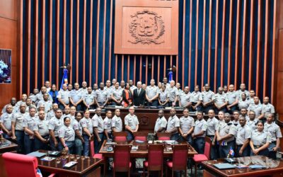 Estudiantes del Instituto Policial de Educación Superior (IPES) visitan el Senado