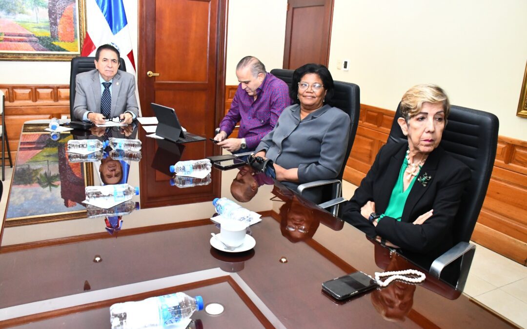 Comisión Hacienda del Senado continúa estudio del proyecto General de Contrataciones Públicas
